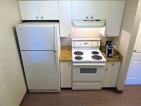 1 Bedroom Suite