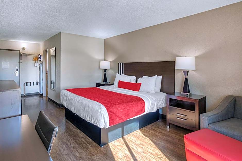 SureStay by Best Western Greenville