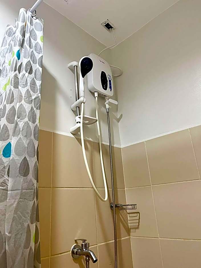 Best Condo Studio 24th Floor The Loop Tower CDO Lucky 4