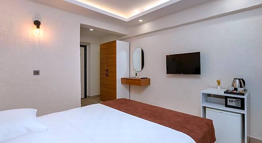 Royal Dream's Hotel