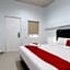 RedDoorz Plus near Palembang Icon Mall 2
