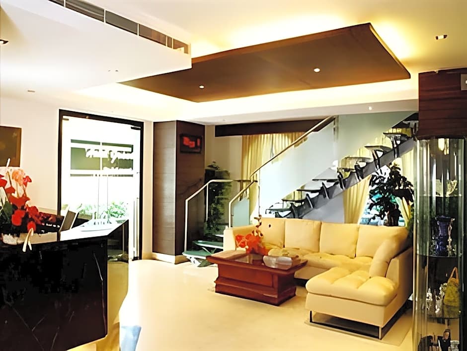 Octave Hotel - Double Road                                                                      