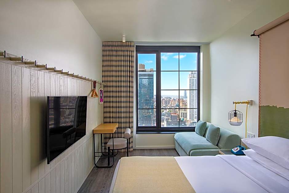 Moxy by Marriott NYC Chelsea