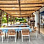 Kamari Beach Hotel