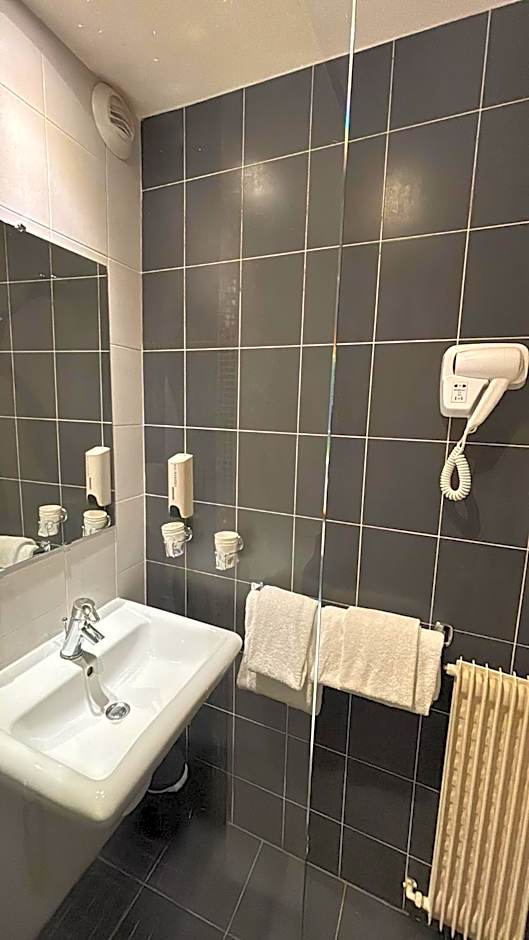 New Hotel Gare Du Nord