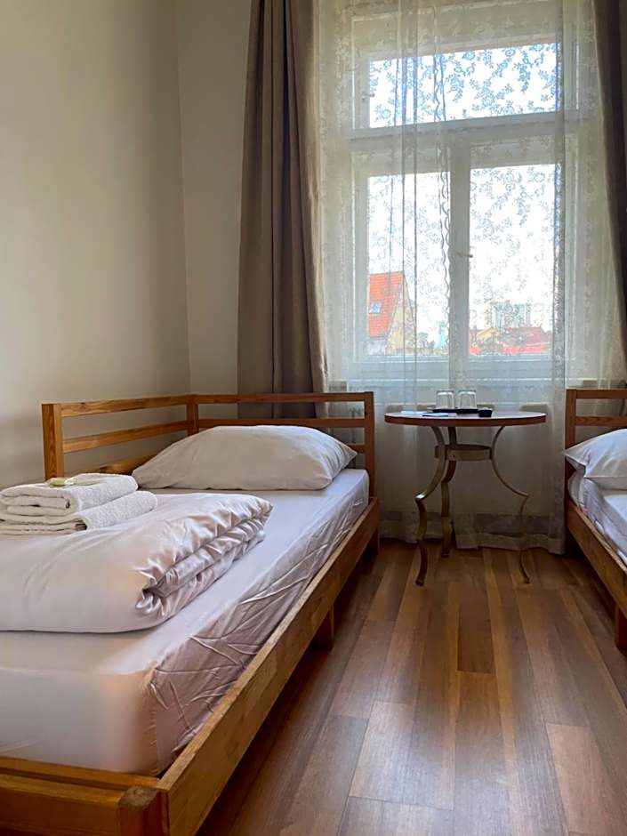 Gallery Hotel SIS