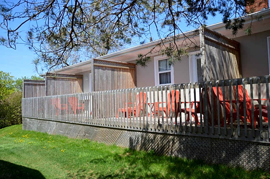 Clark's Sunny Isle Motel