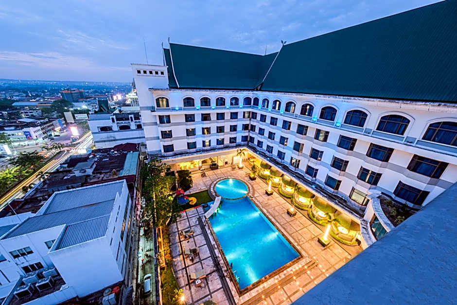 Grand Jatra Hotel Pekanbaru