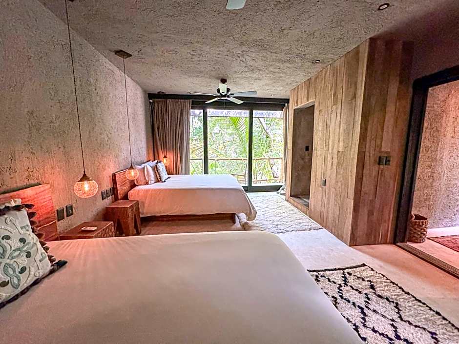 Foto 1 daripada 4 — Double Up Room
