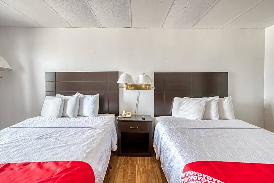 OYO Hotel San Antonio Lackland Air Force Base West