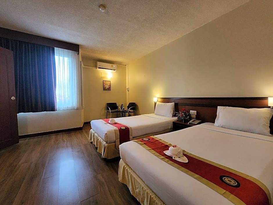 Hadyai Golden Crown Hotel