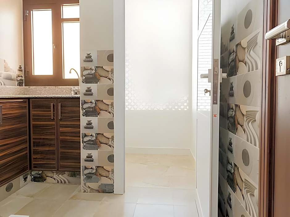 Super OYO 106 Muscat Grand Hotel Apartment