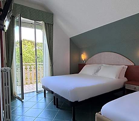 Comfort Triple Room