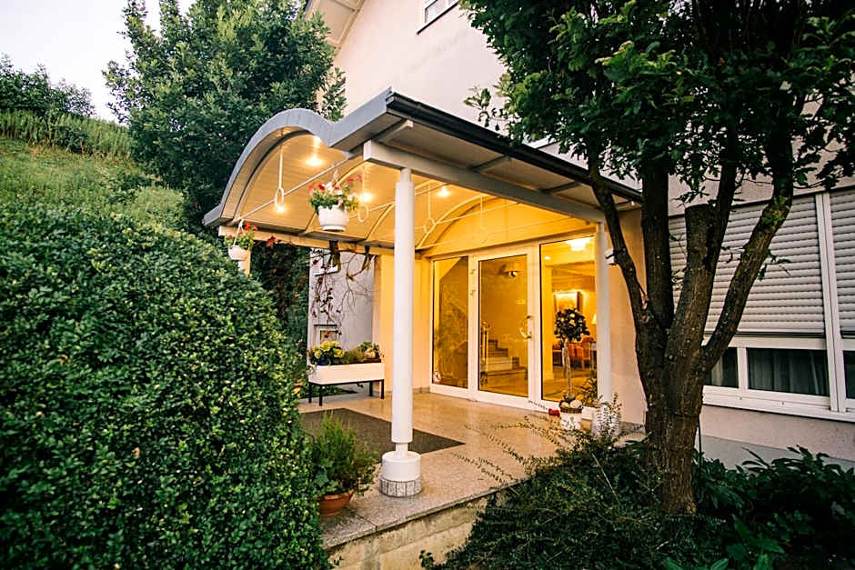 Landhaus Keller - Hotel & Restaurant