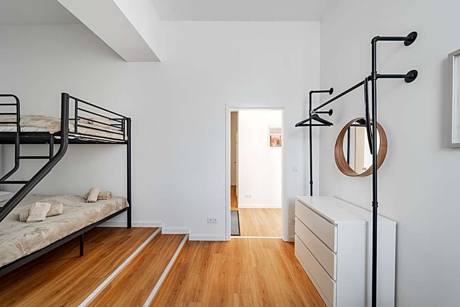 Modern Central City Rooms