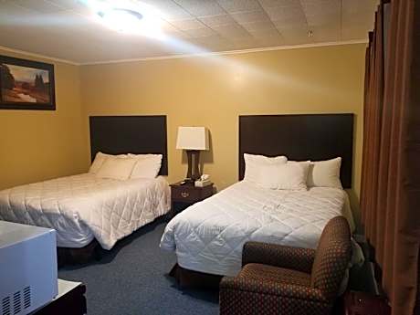 Standard Double Room with Two Double Beds