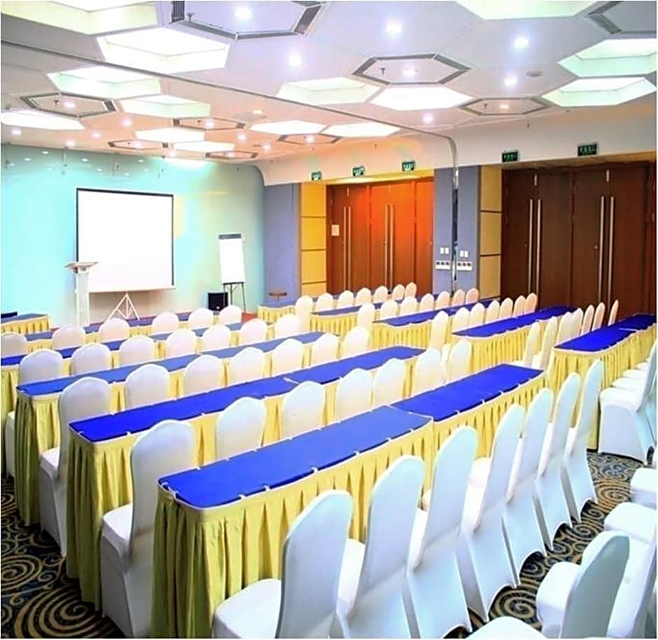 Holiday Inn Express Tianjin Binhai