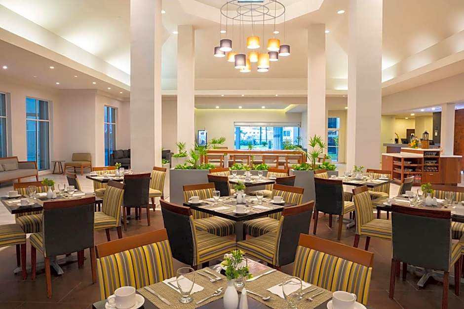 Krystal Urban Monterrey San Jeronimo