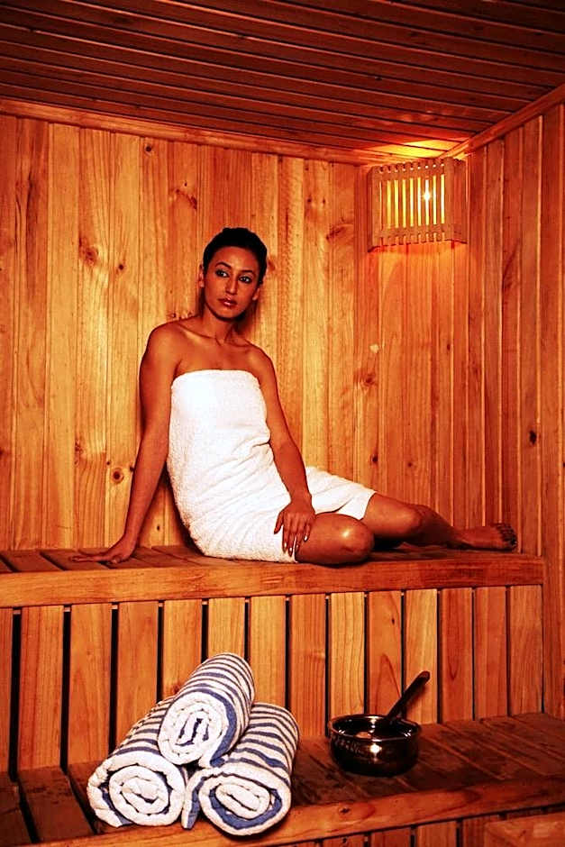 Treehouse Hotel Club & Spa, Bhiwadi