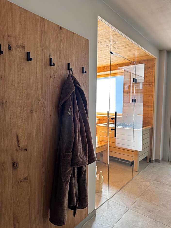 LH Suites Aparthotel - NEW since 2025