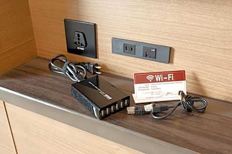 Standard Twin Room - Non-Smoking