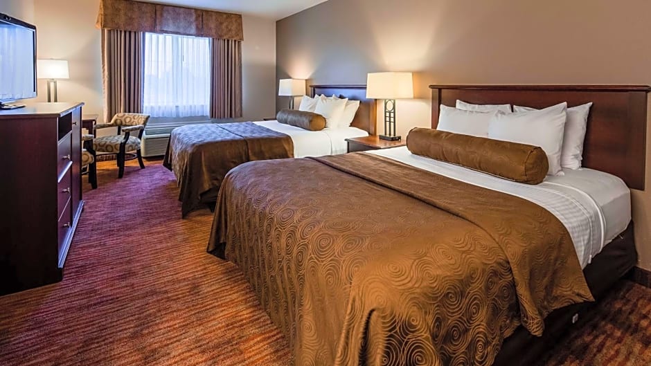 Best Western Plus Concord Inn