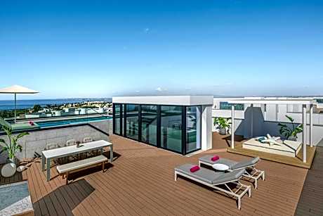 Penthouse I, 2 Bedroom Penthouse Suite, Bedroom 1: 1 King, Bedroom 2: 1 King, Ocean view