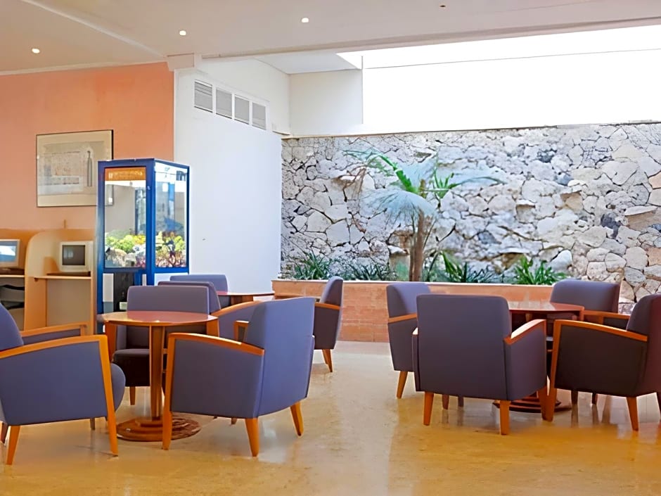 Hotel Playas Arenal