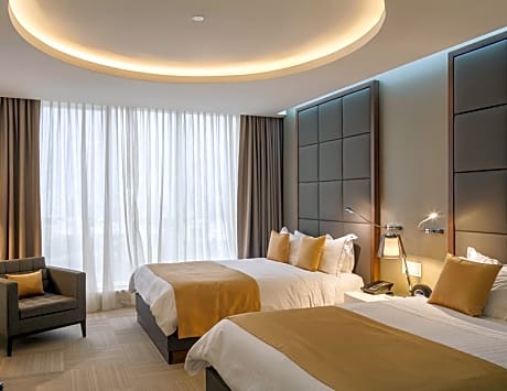 EXECUTIVE TWO BEDS CITY VIEW