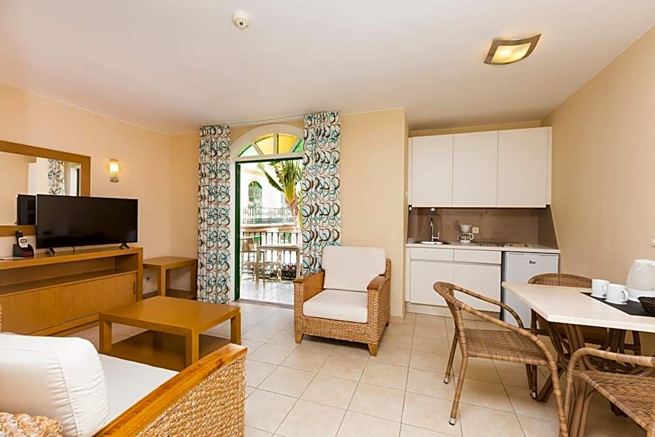 Apartamentos LIVVO Puerto de Mogan