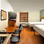 WoodSpring Suites Fort Lauderdale