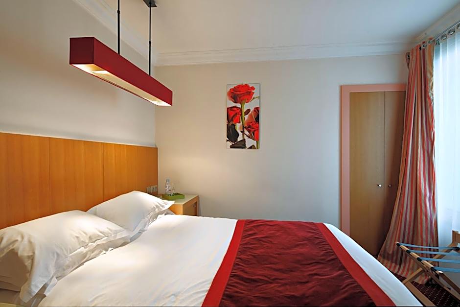 Westside Arc De Triomphe Hotel