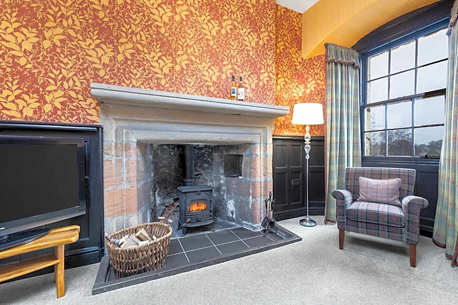 Dornoch Castle Hotel