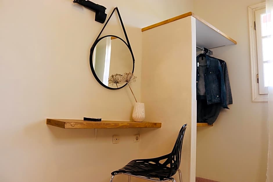 Elves Studios& Apartment's SIDARI