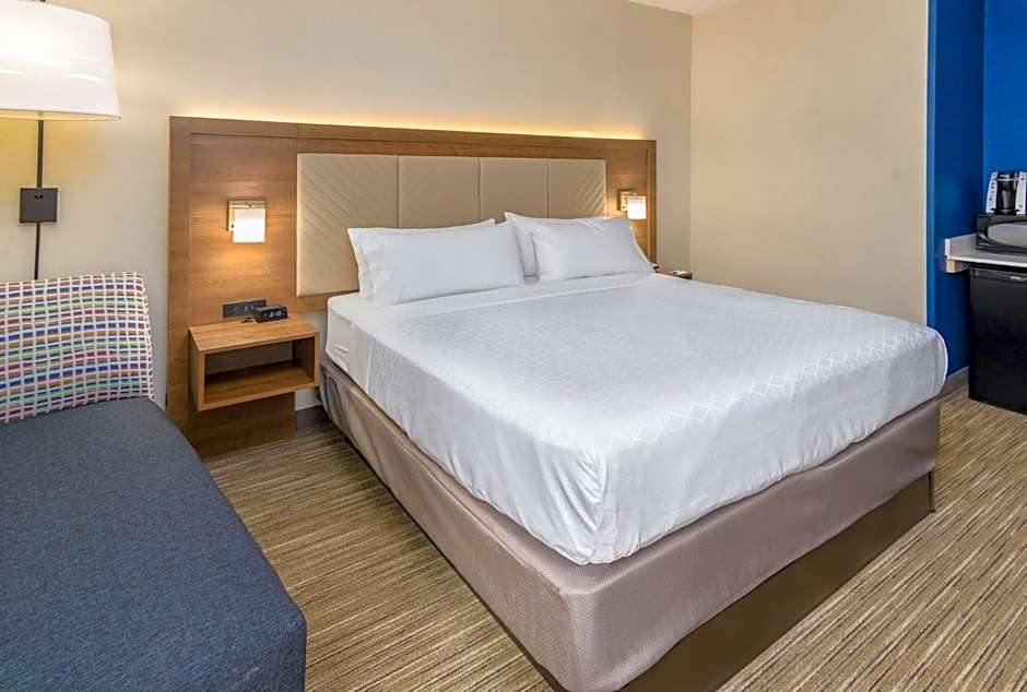 Holiday Inn Express Southington By IHG