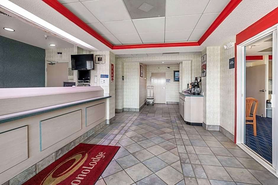 Econo Lodge Morristown area