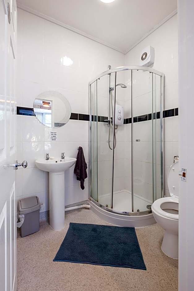 OYO The Pickering Park Hotel