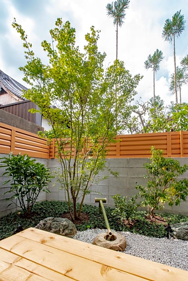 Kyoto KaedeHotel Kamogawa