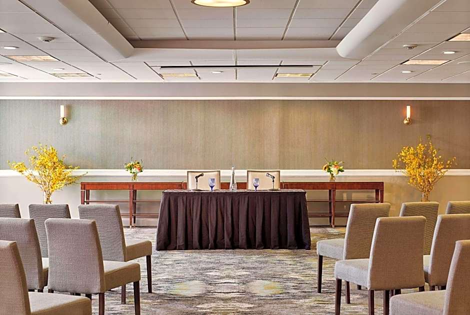 Seaview Hotel, a Dolce by Wyndham