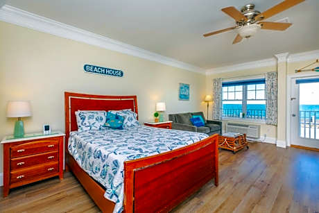 Queen Room with Ocean View