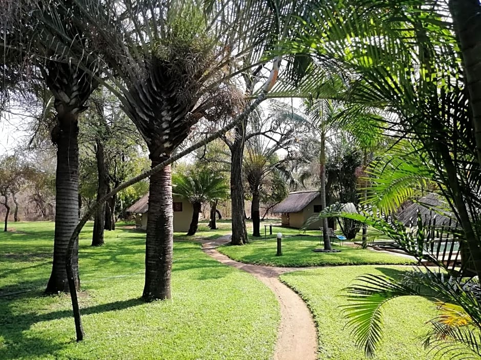 Shumba Safari Bush Camp