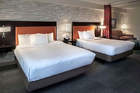 Studio Suite with Two Queen Beds - Hearing Access/Non-Smoking