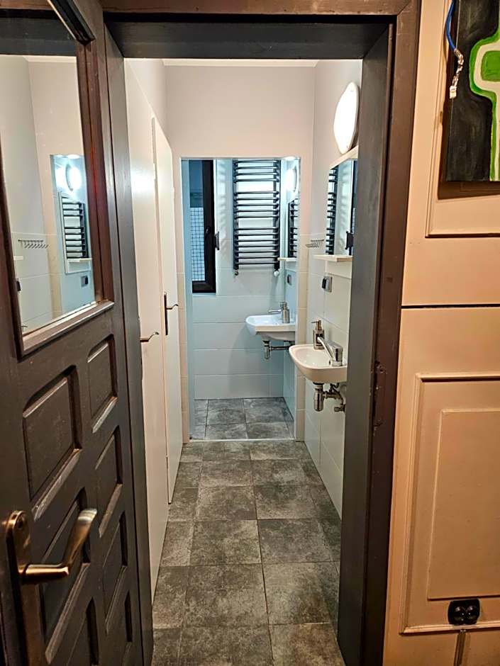 Pokoje pracownicze Кімнати для працівників,гуртожиток