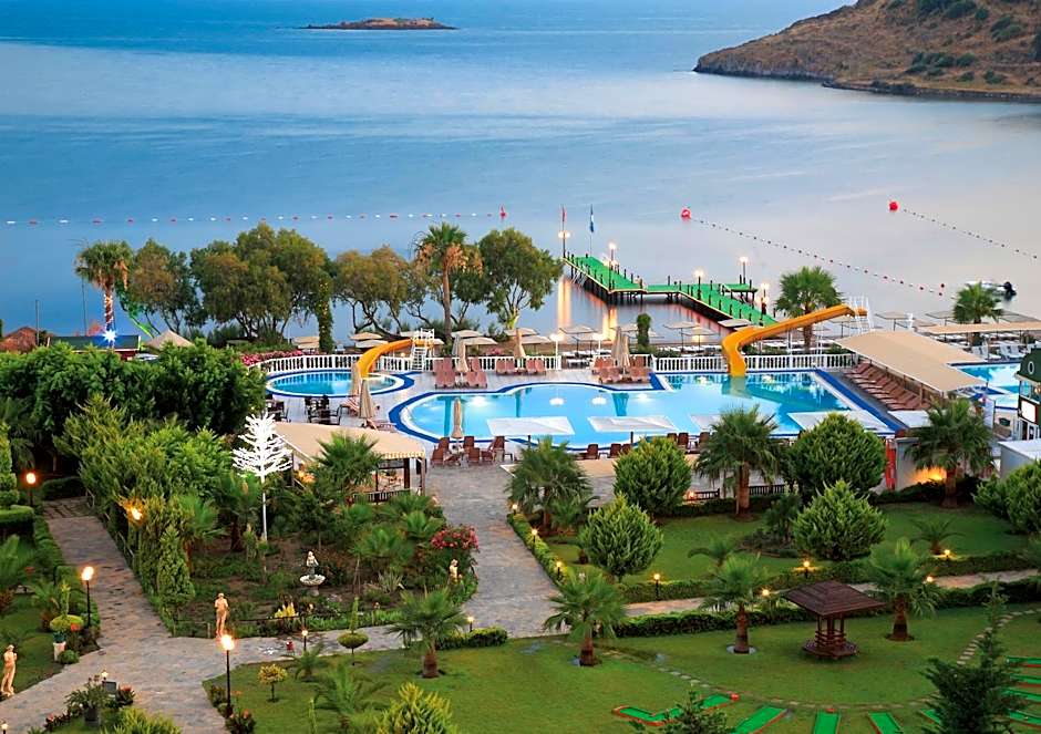 Golden Age Hotel Yalıkavak Bodrum