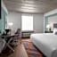 voco College Station Aggieland by IHG