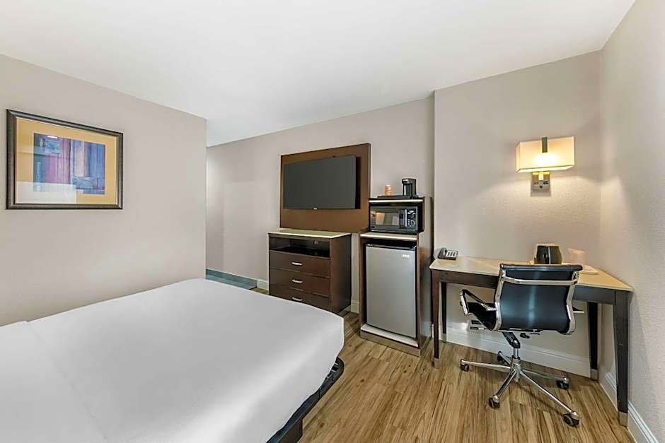 Quality Inn & Suites Sacramento Downtown Area