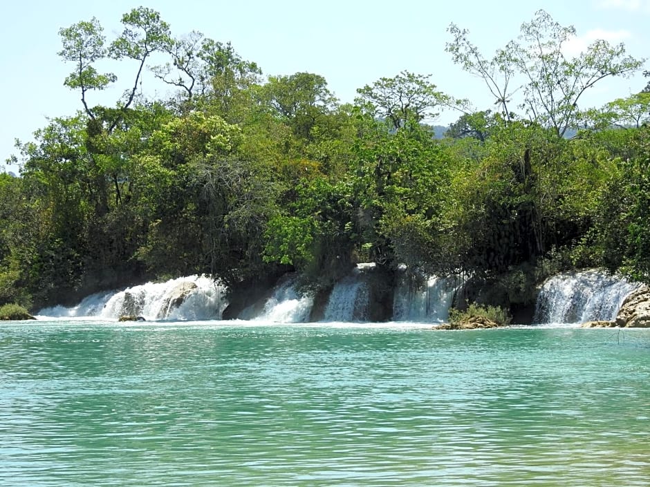 Hotel Cascada Las Brisas