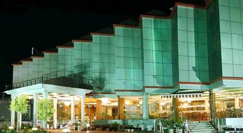 Hotel Padmini Palace