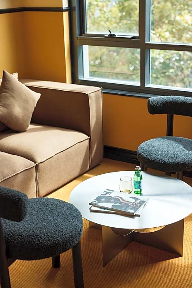 Hotel Diplomat Sydney