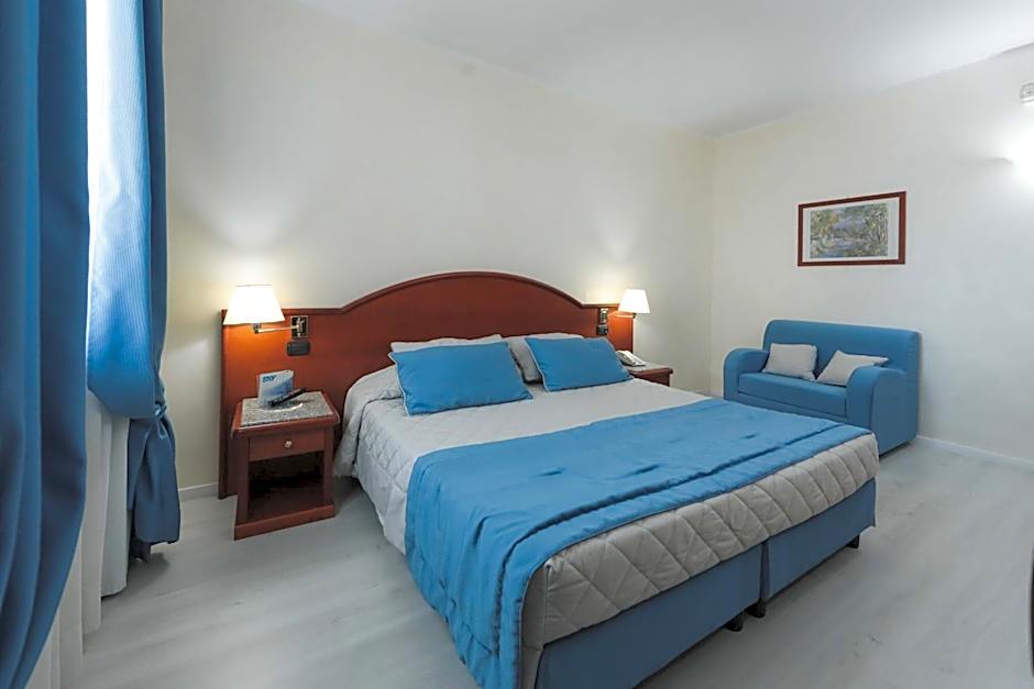 Edra Palace Hotel & Ristorante